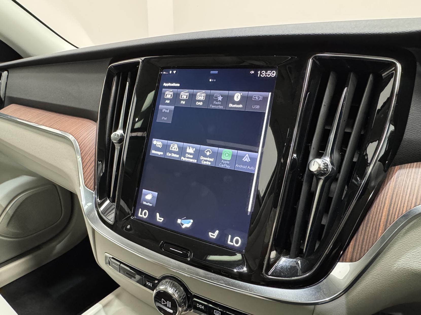 Volvo V60 view 28