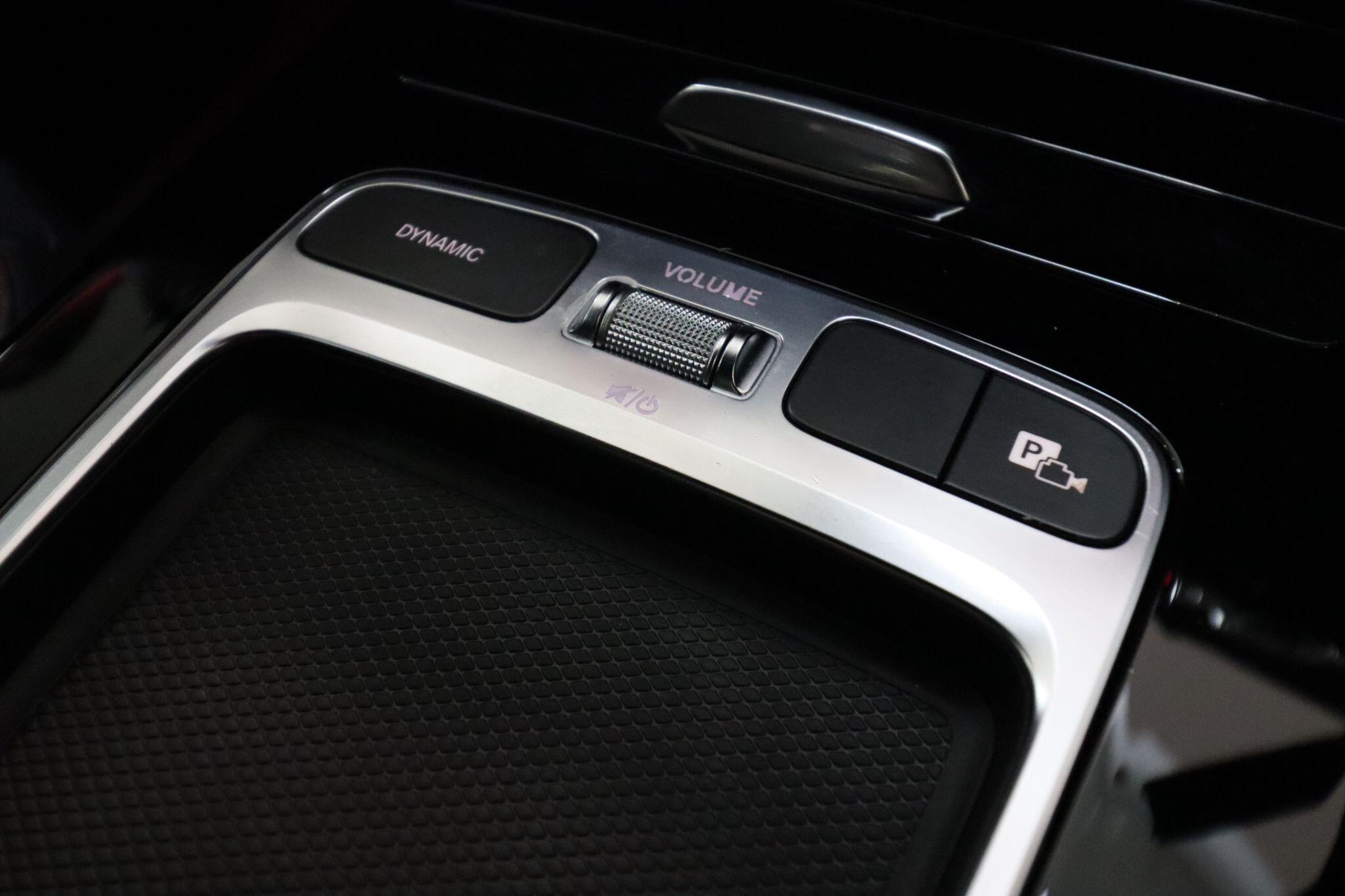 Mercedes-Benz Cla view 20
