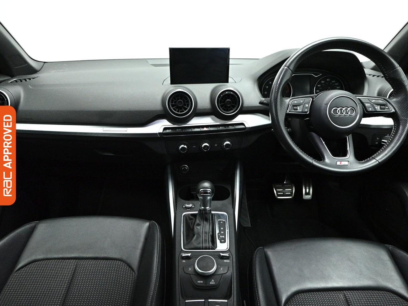 Audi Q2 view 2