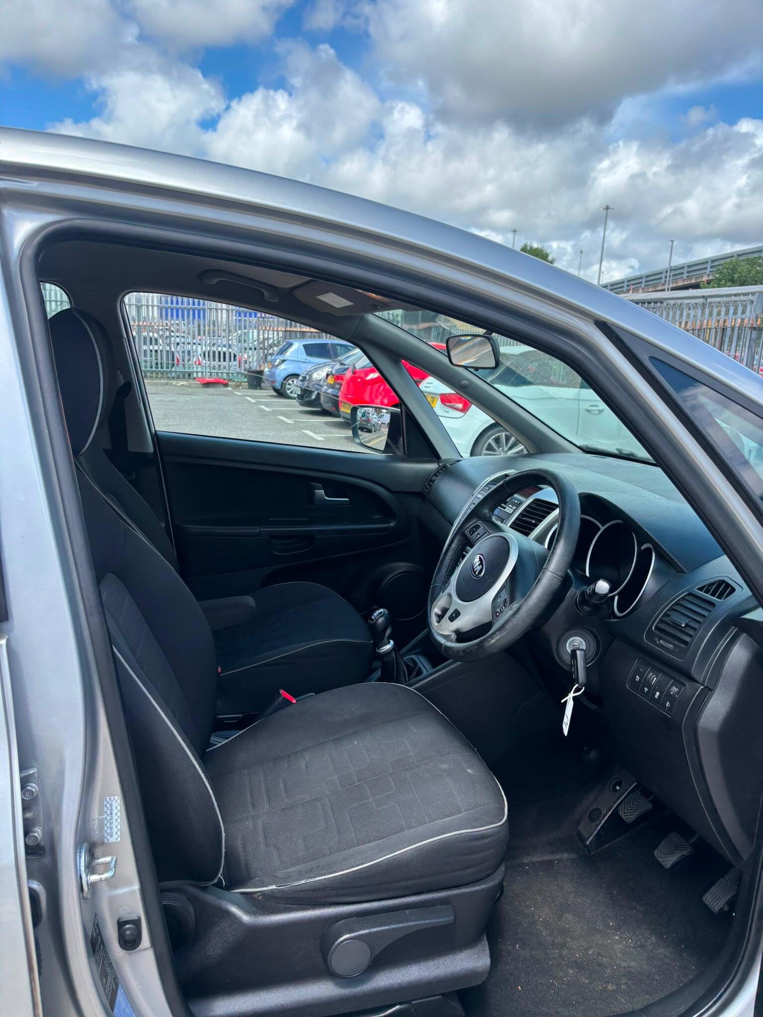 Kia Venga view 27
