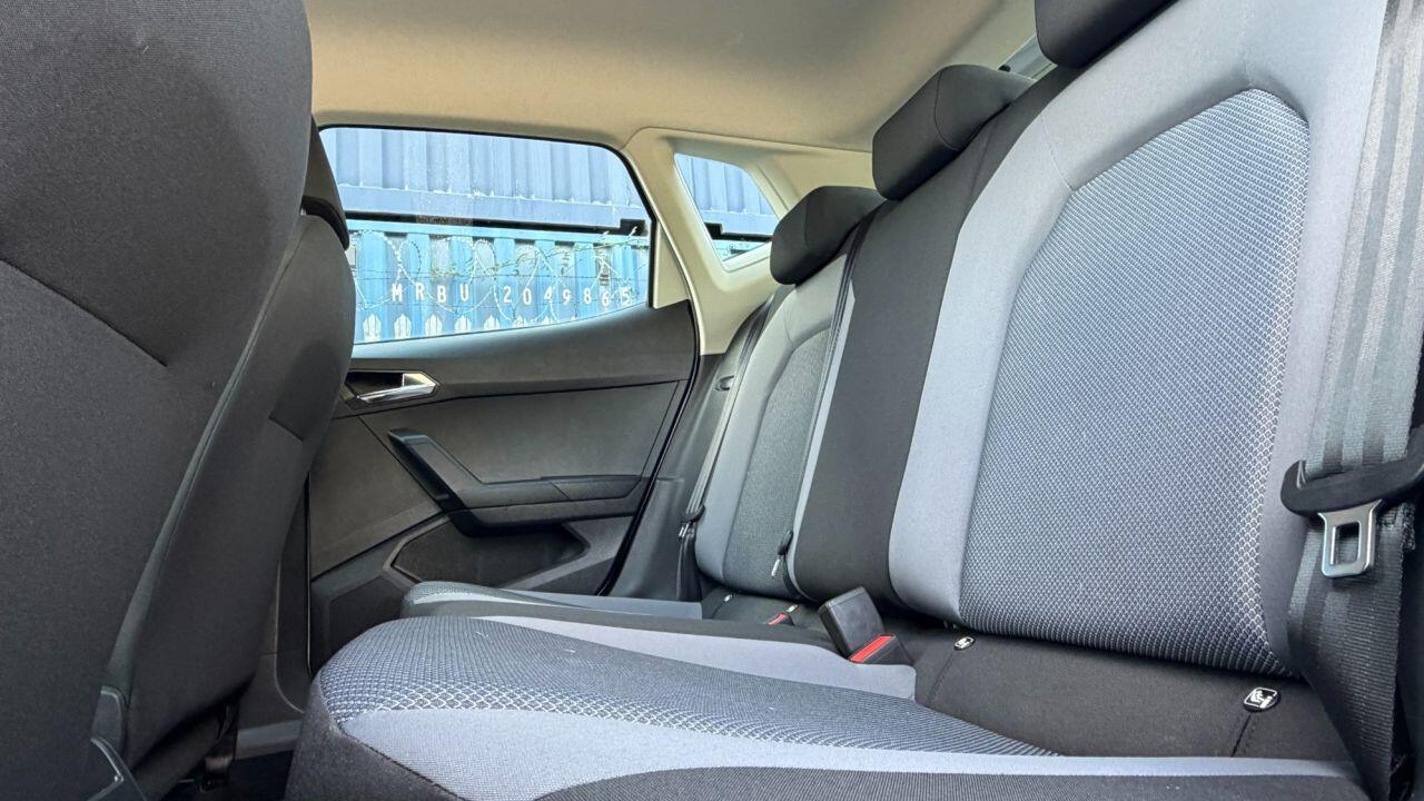 Seat Arona view 14