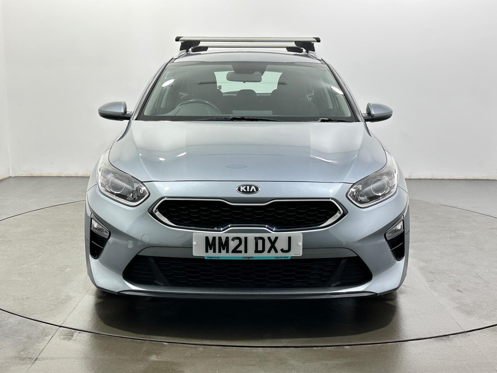 Kia Ceed view 3