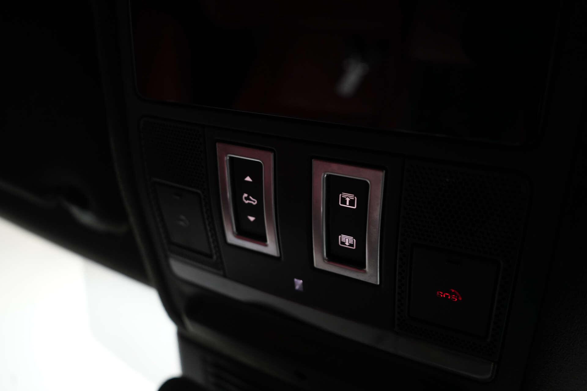 Jaguar F-Pace view 45