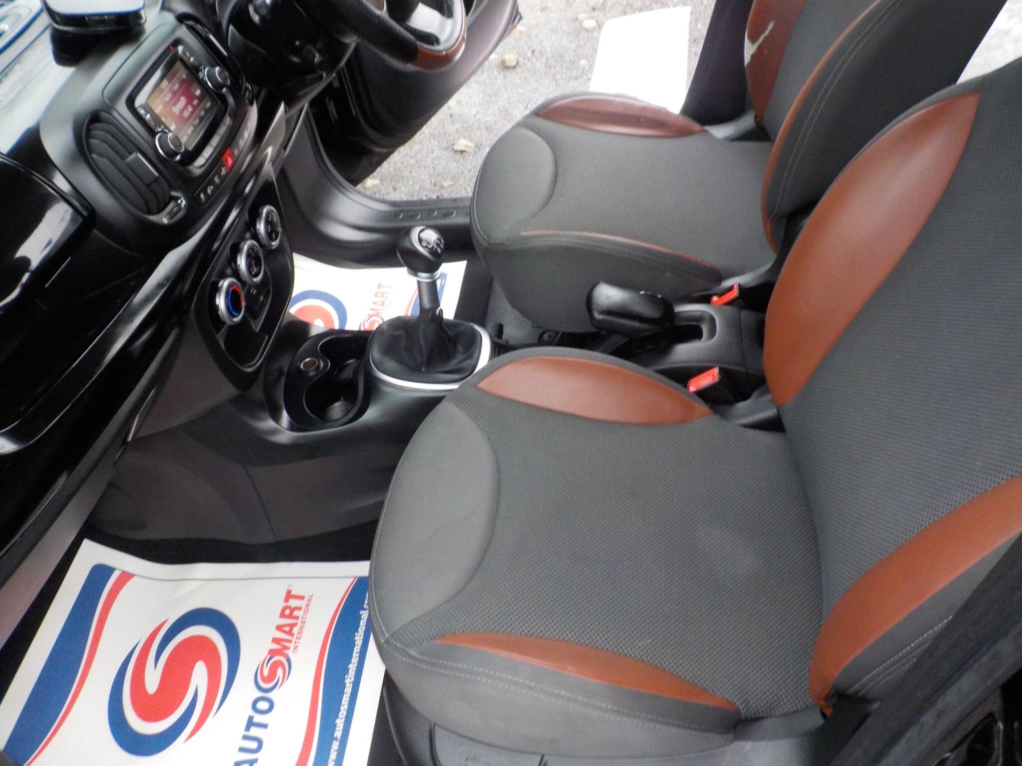 Fiat 500L 1.6 MultiJet Trekking Euro 5 (s/s) 5dr