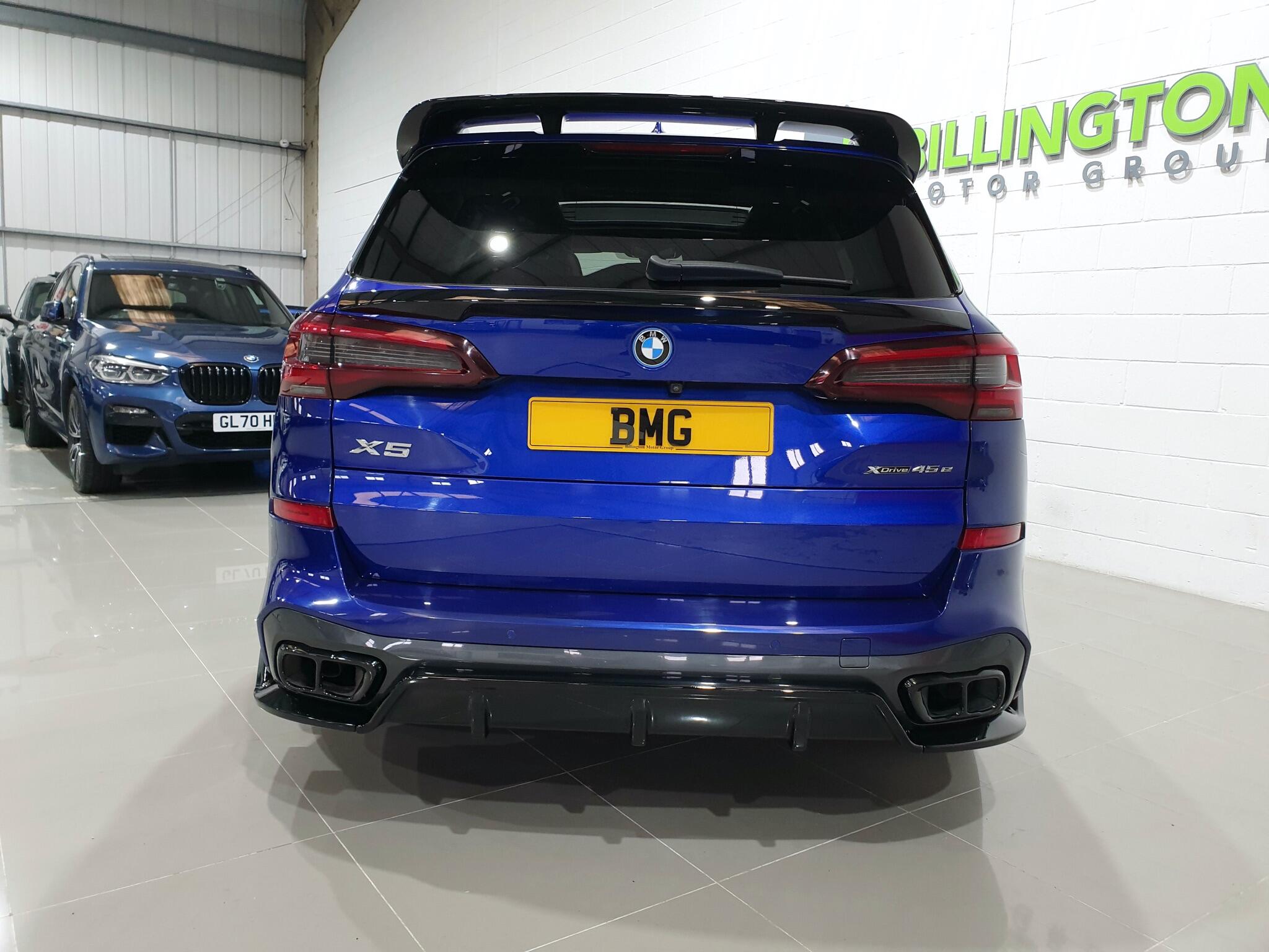 BMW X5 view 28