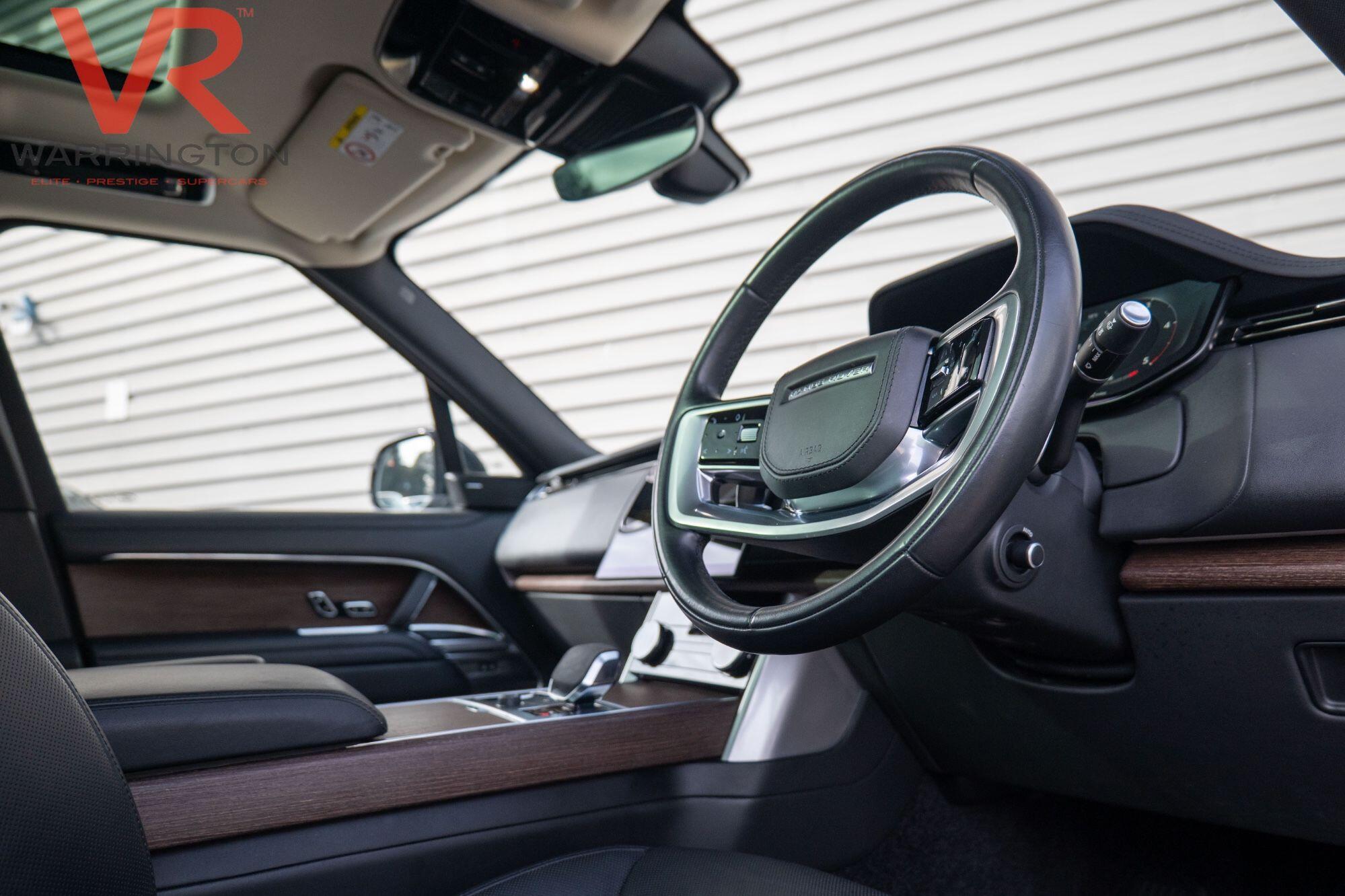 Land Rover Range Rover view 9