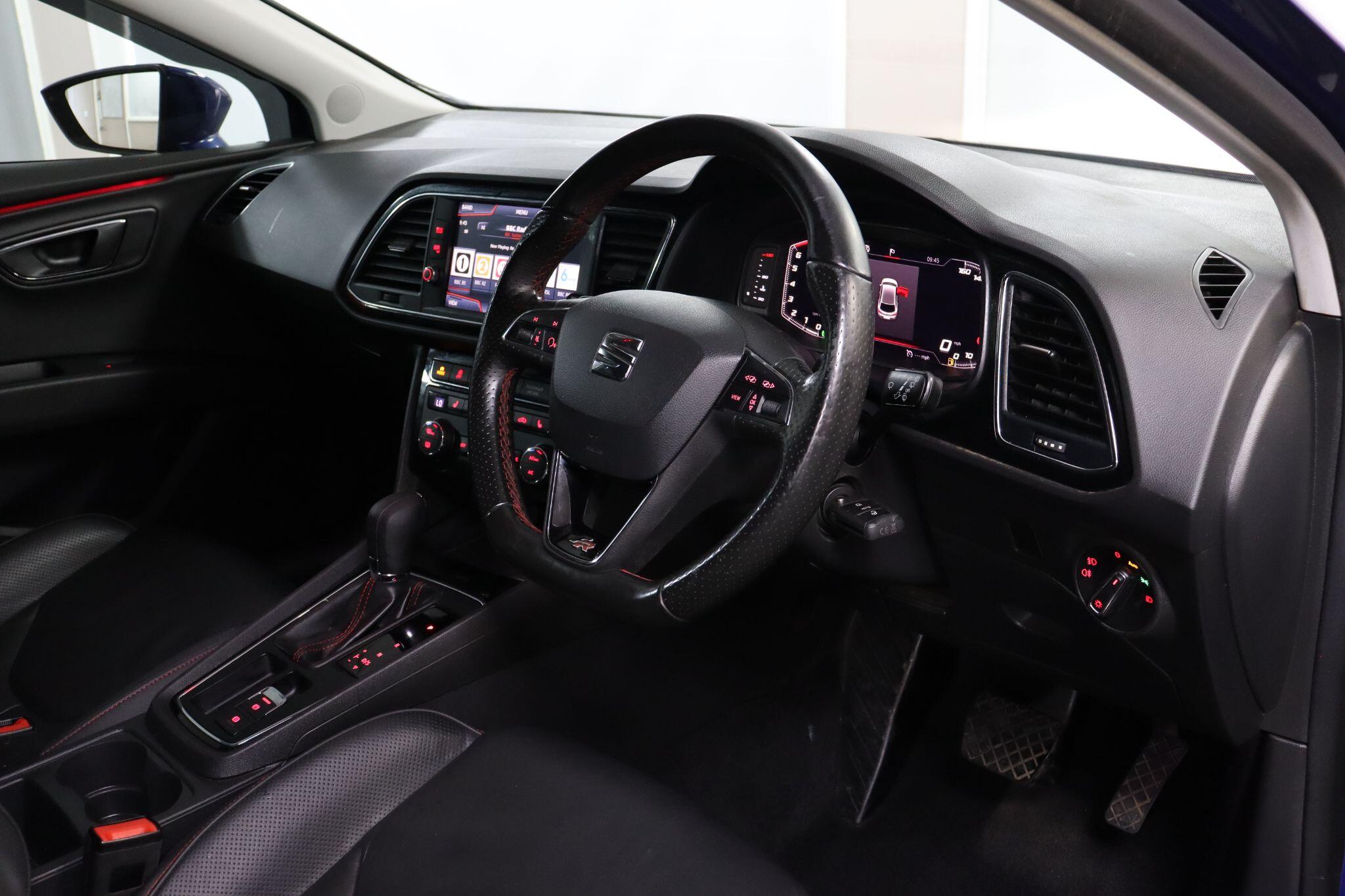 Seat Leon Leon view 5
