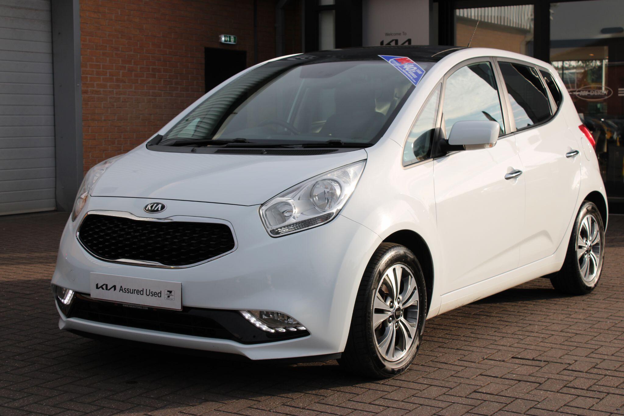Kia Venga view 3