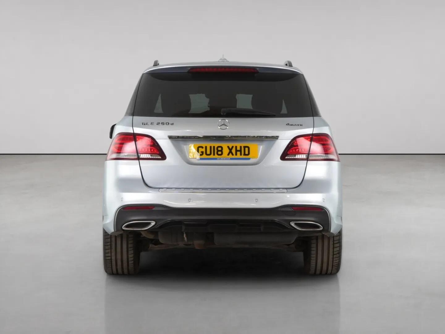 Mercedes-Benz GLE view 7