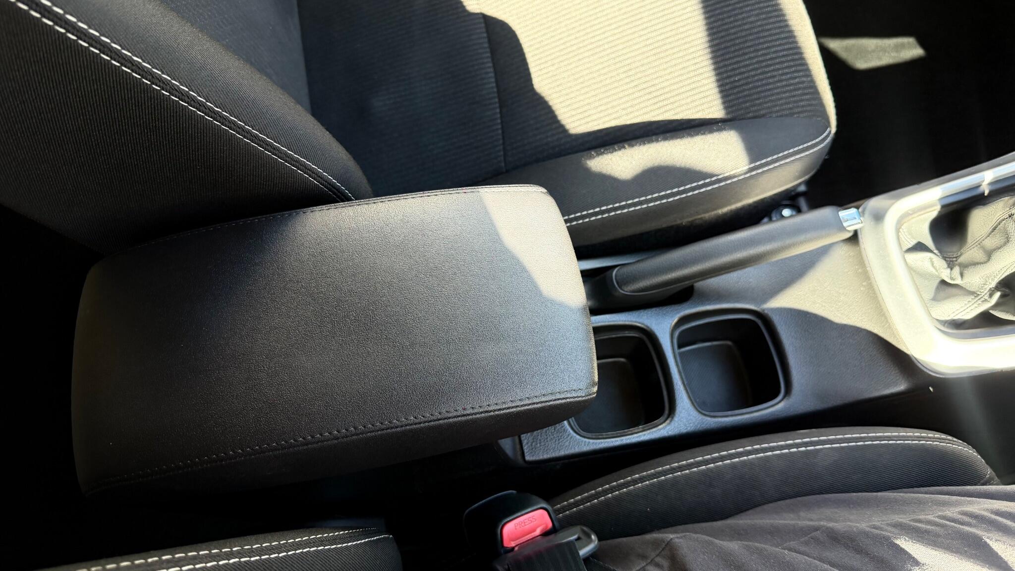 Suzuki SX4 S-Cross view 24