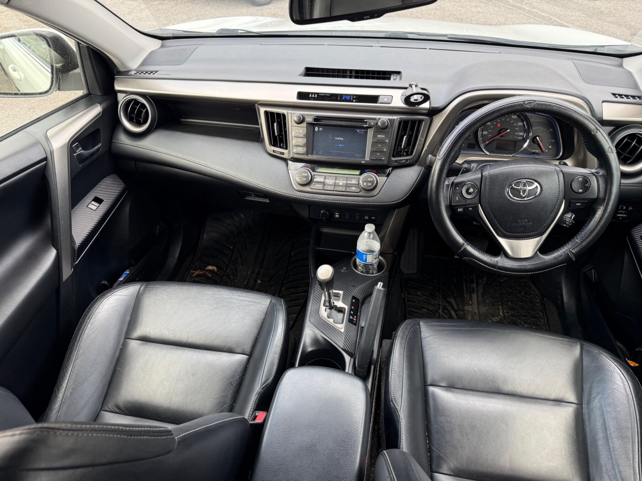 Toyota Rav4 view 2