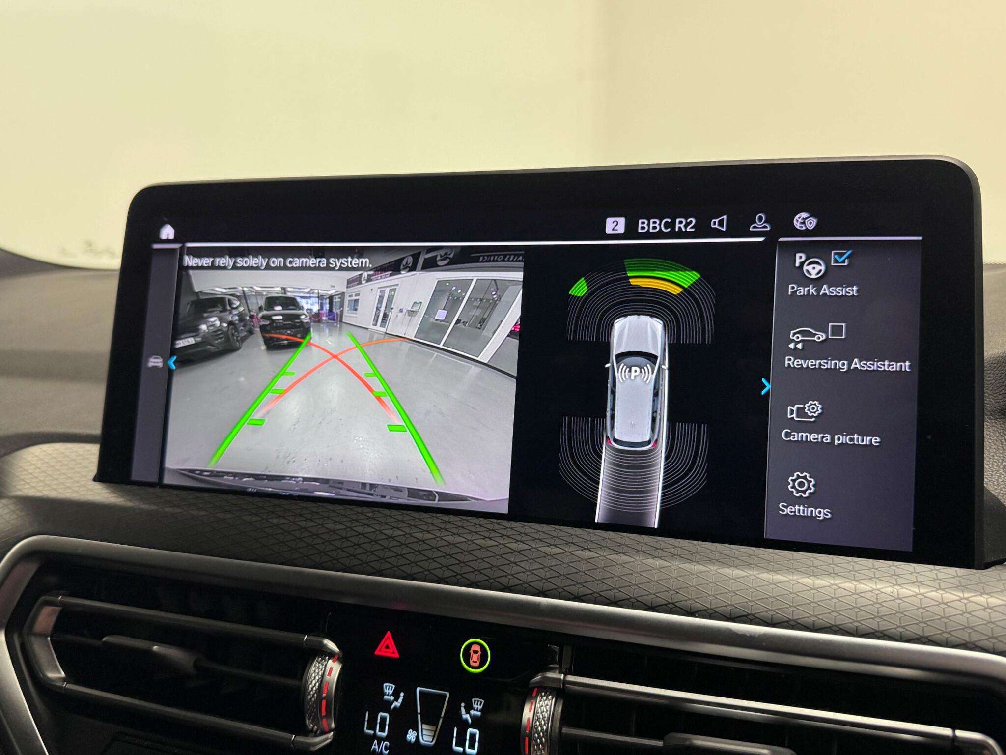 BMW X3 view 11