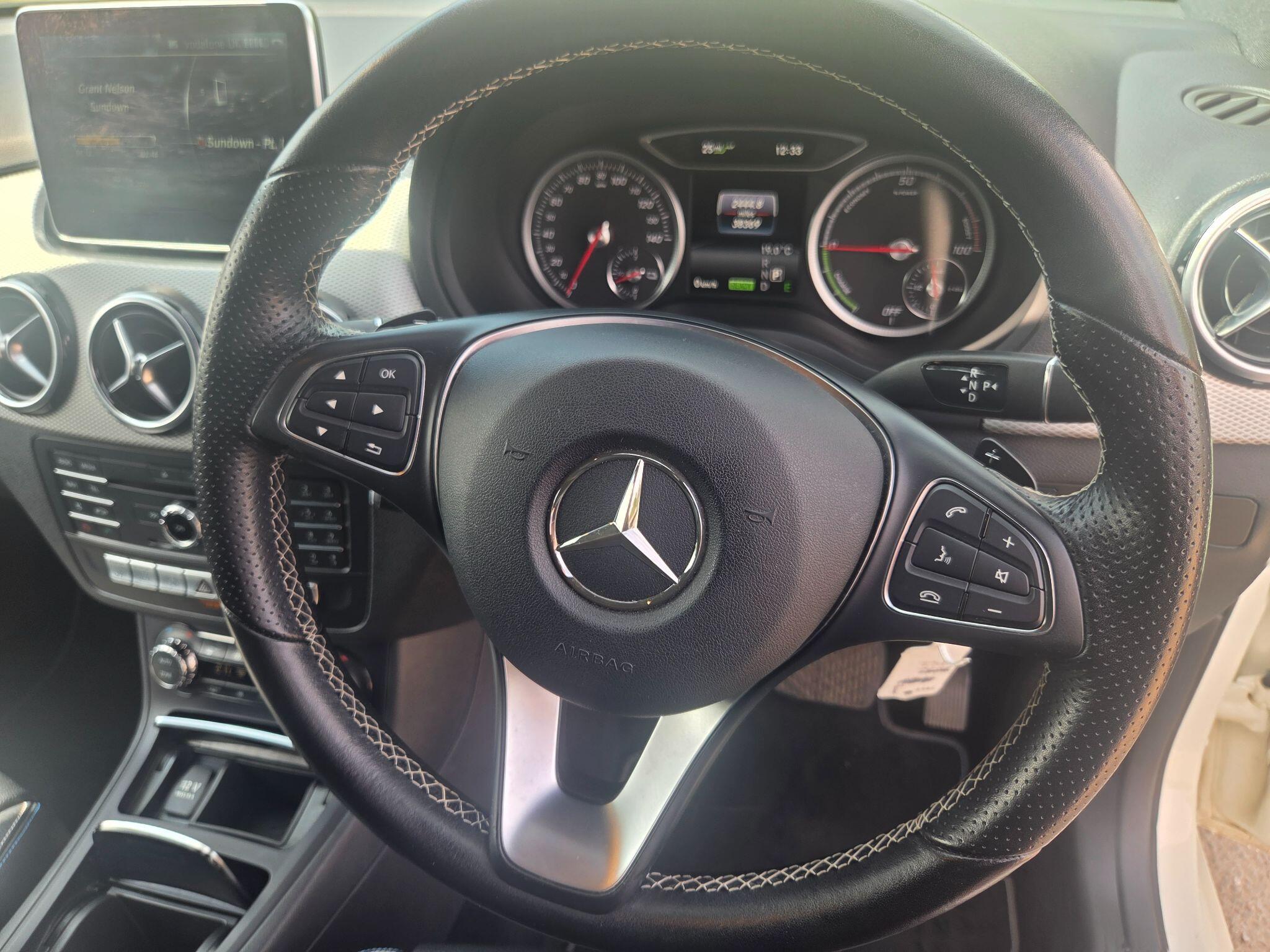 Mercedes-Benz B-Class view 31
