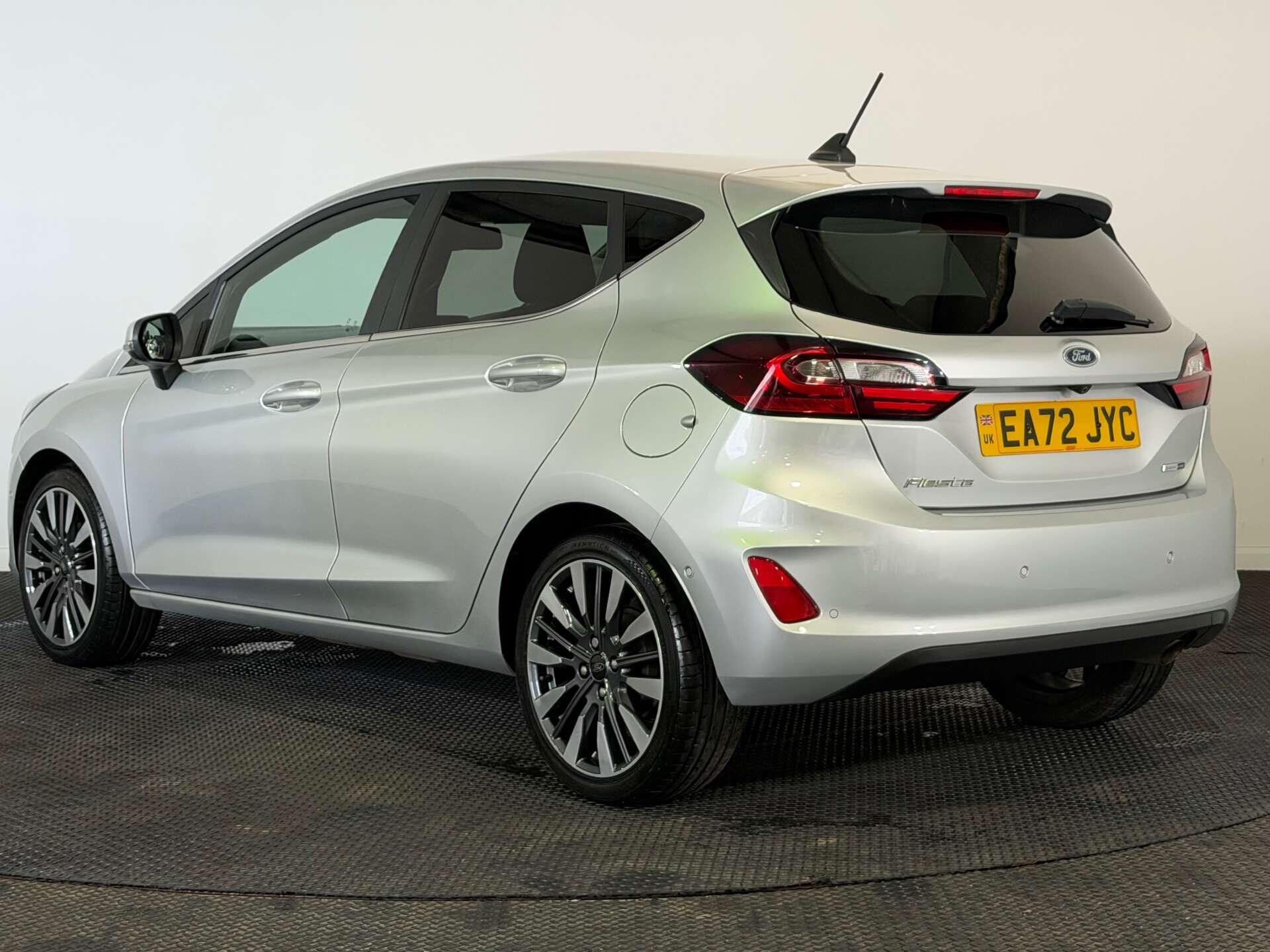 Ford Fiesta view 5