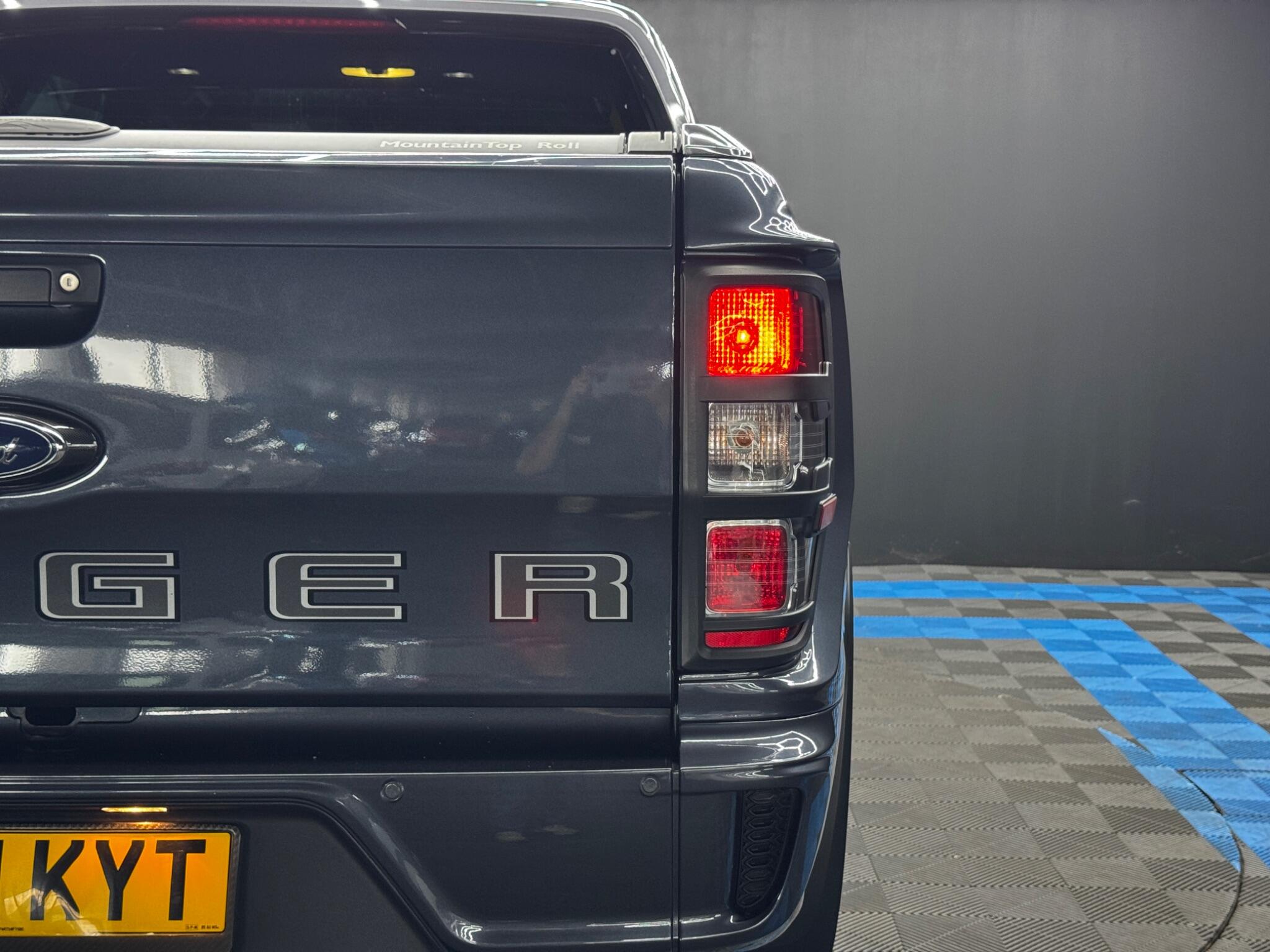Ford Ranger view 43