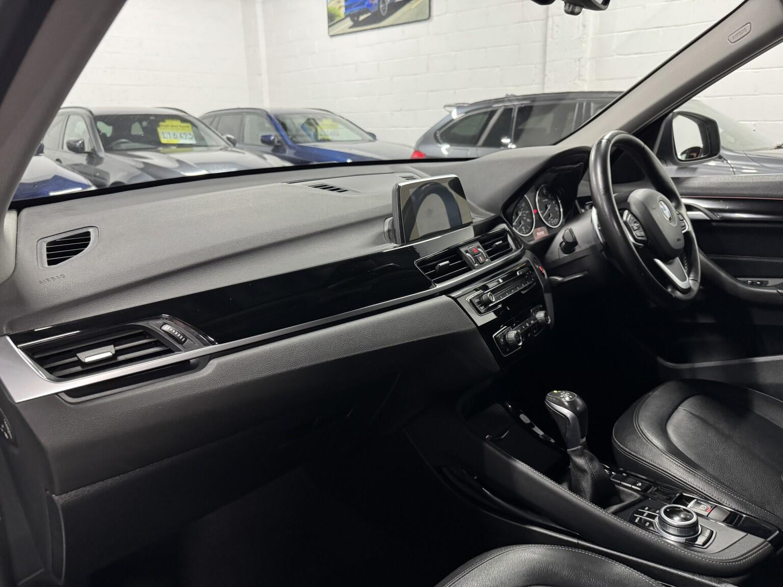 BMW X1 view 11