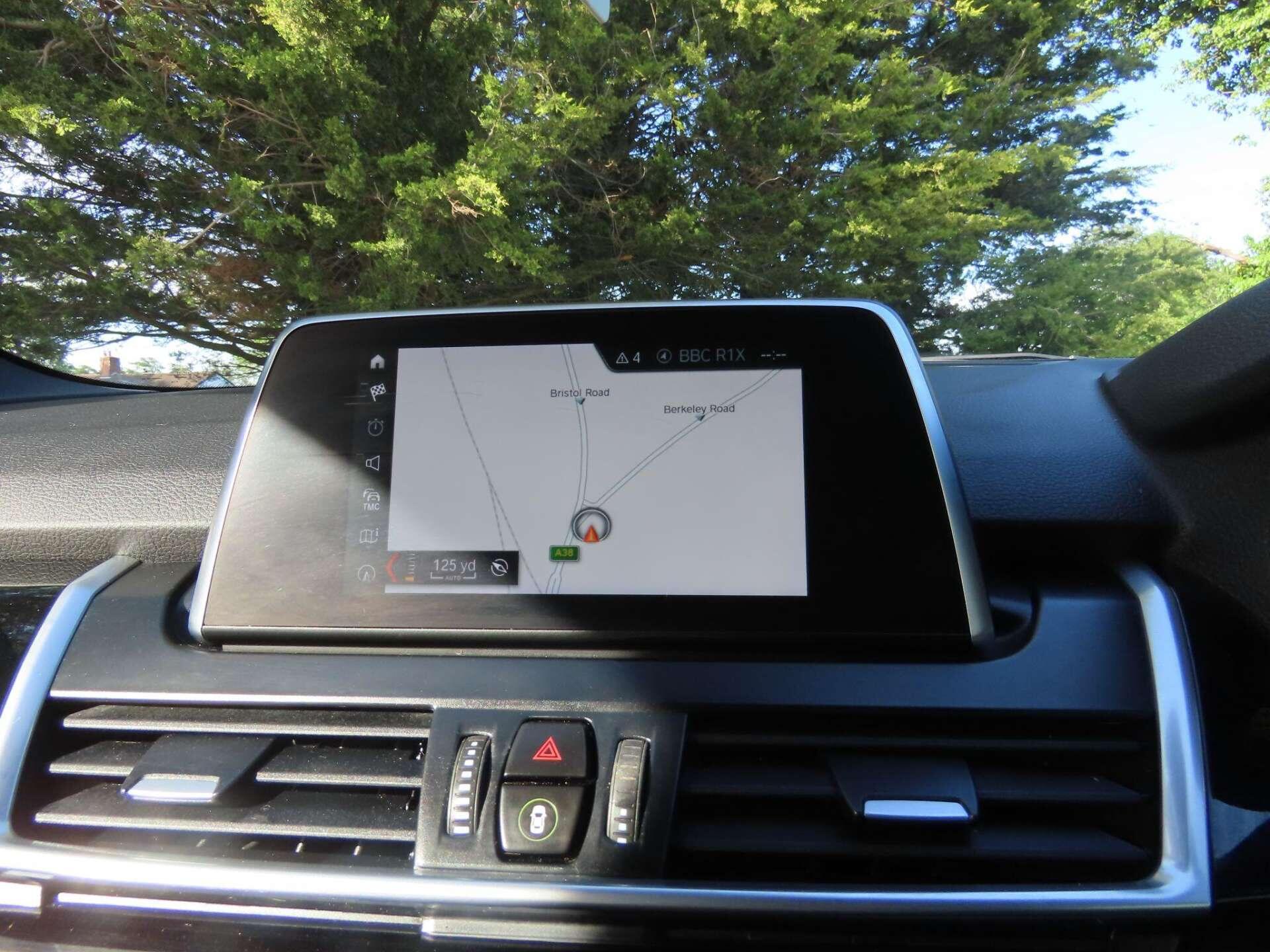 BMW 2 Series view 10