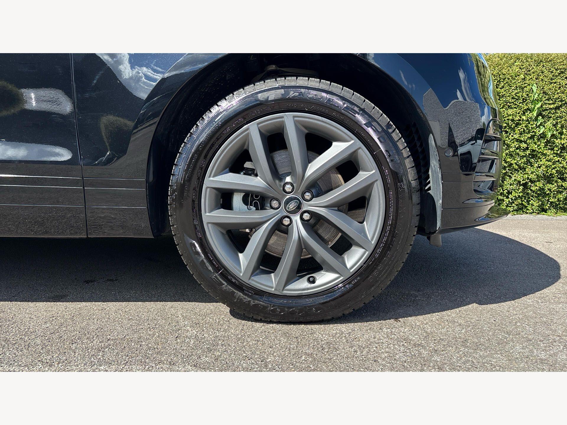 Land Rover Range Rover Velar view 9