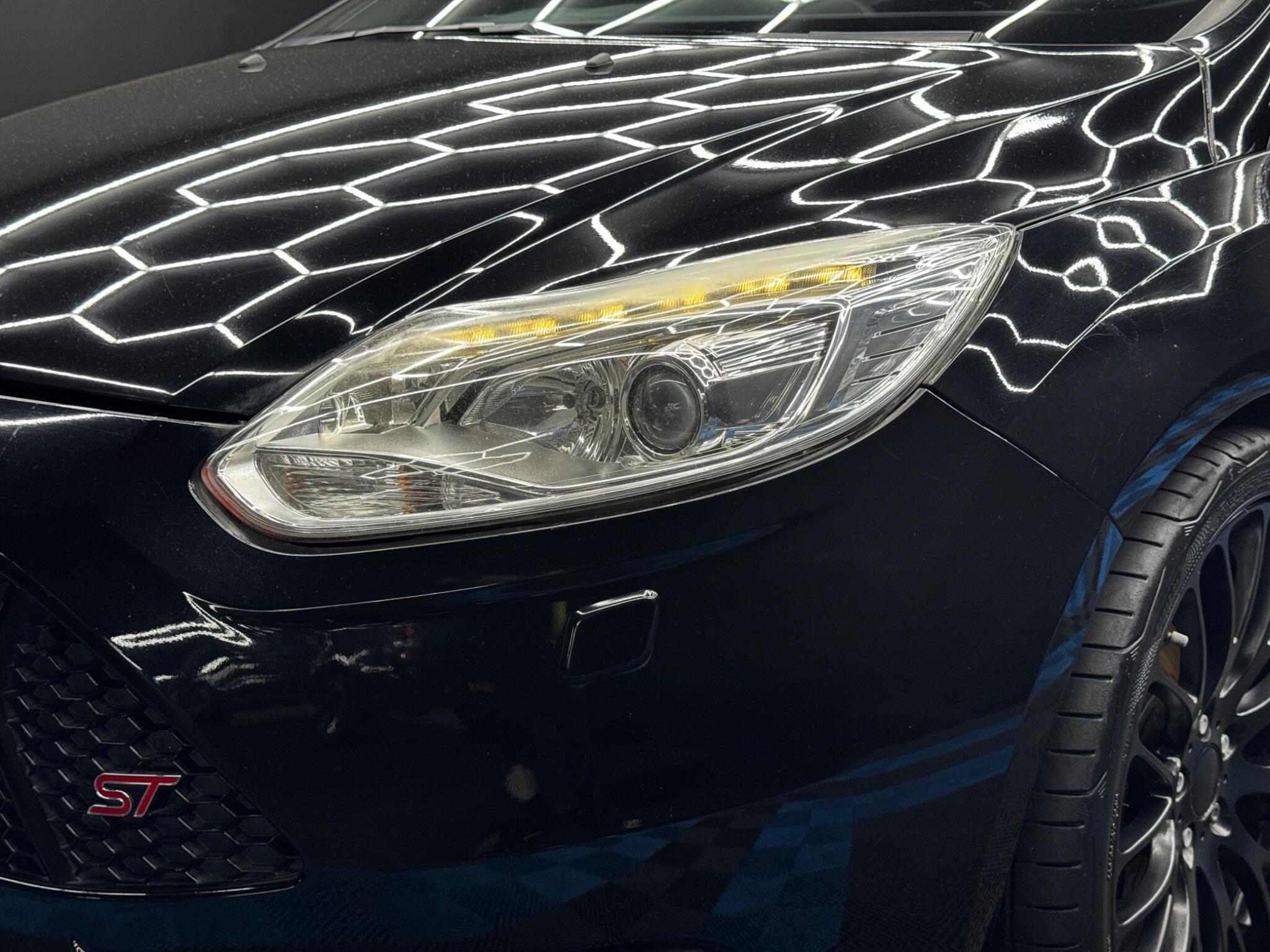 Ford Focus view 41