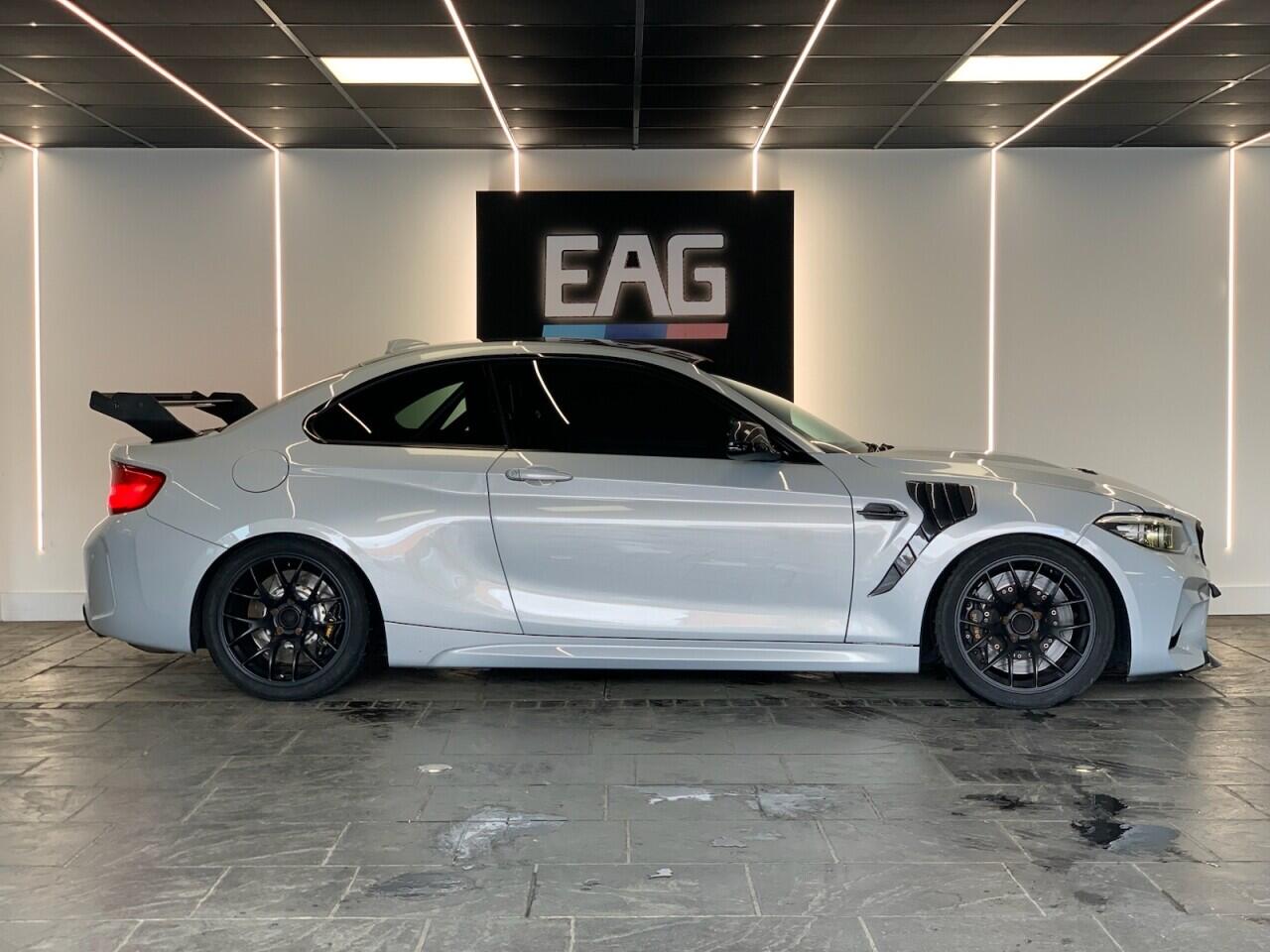 BMW M2 view 2