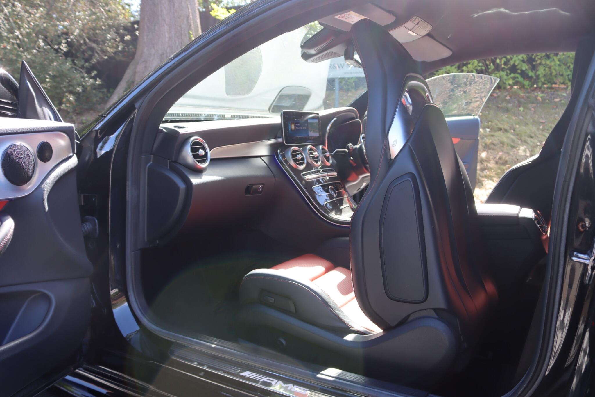 Mercedes-Benz C-Class view 48