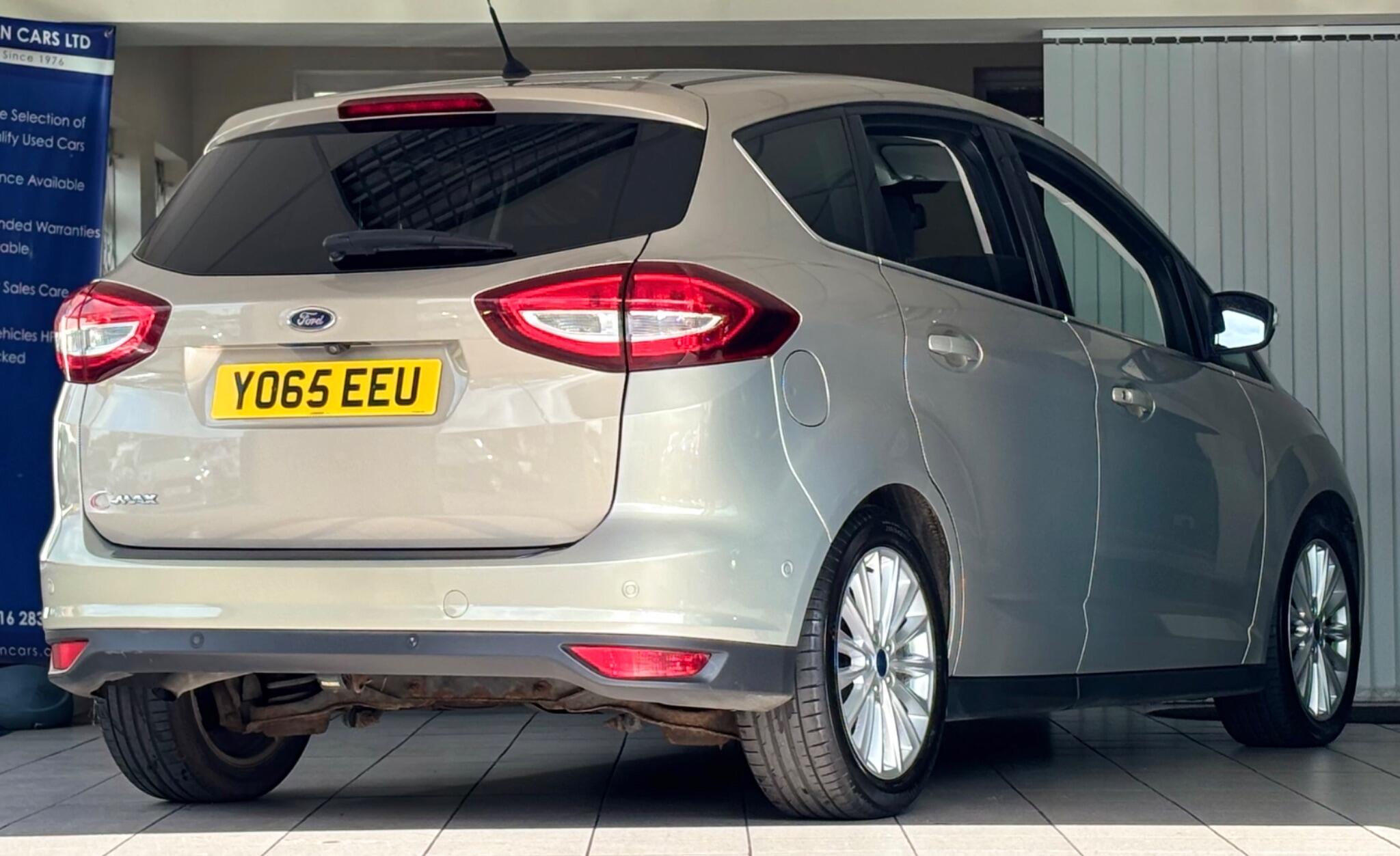 Ford C-Max view 8