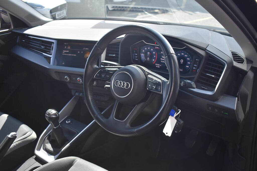 Audi A1 view 10