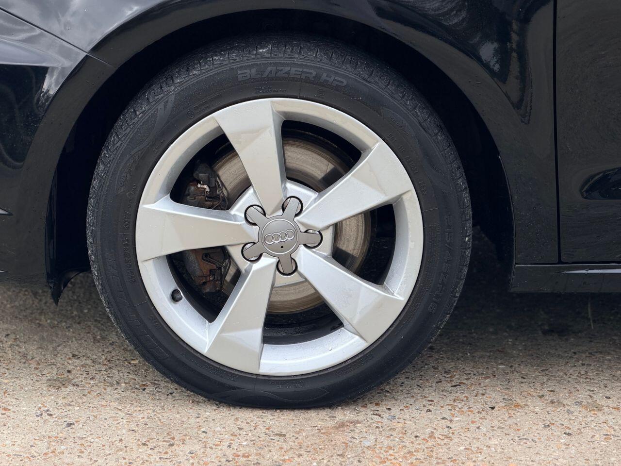 Audi A1 view 12