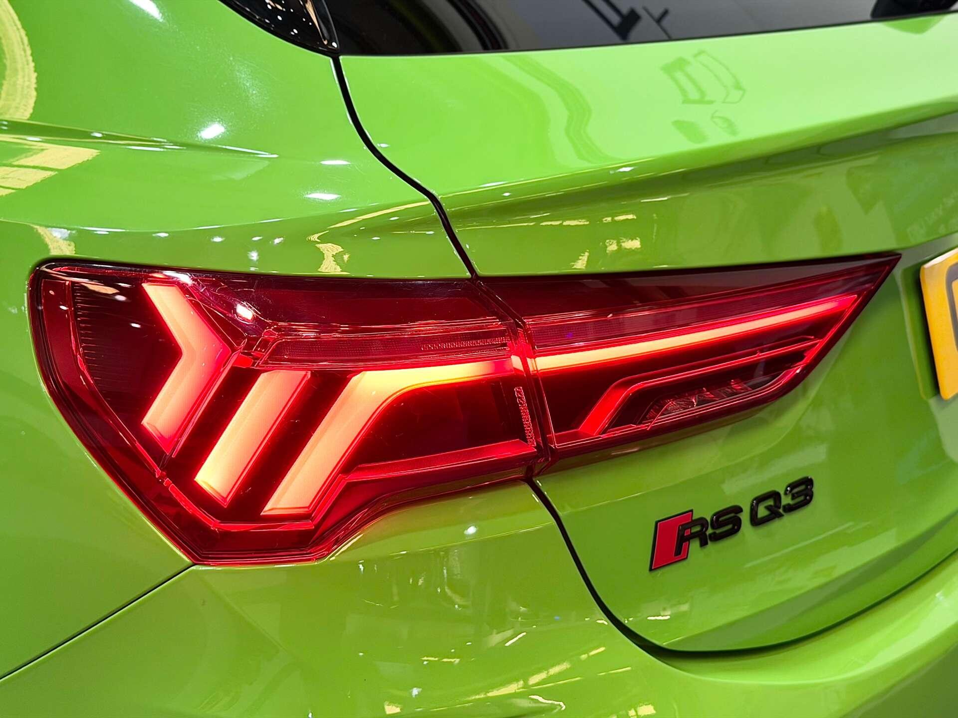 Audi RS Q3 view 59