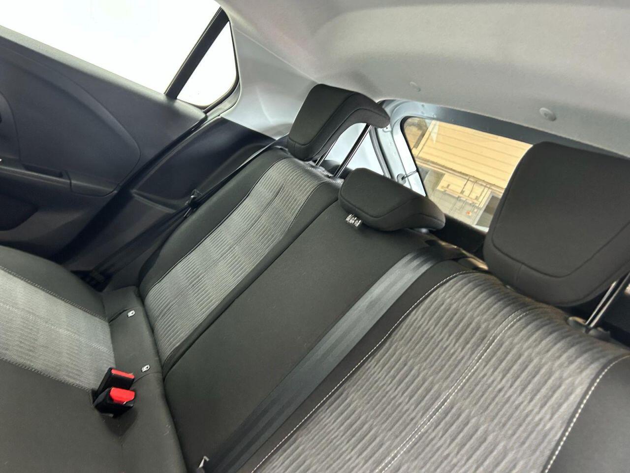 Vauxhall Corsa view 19