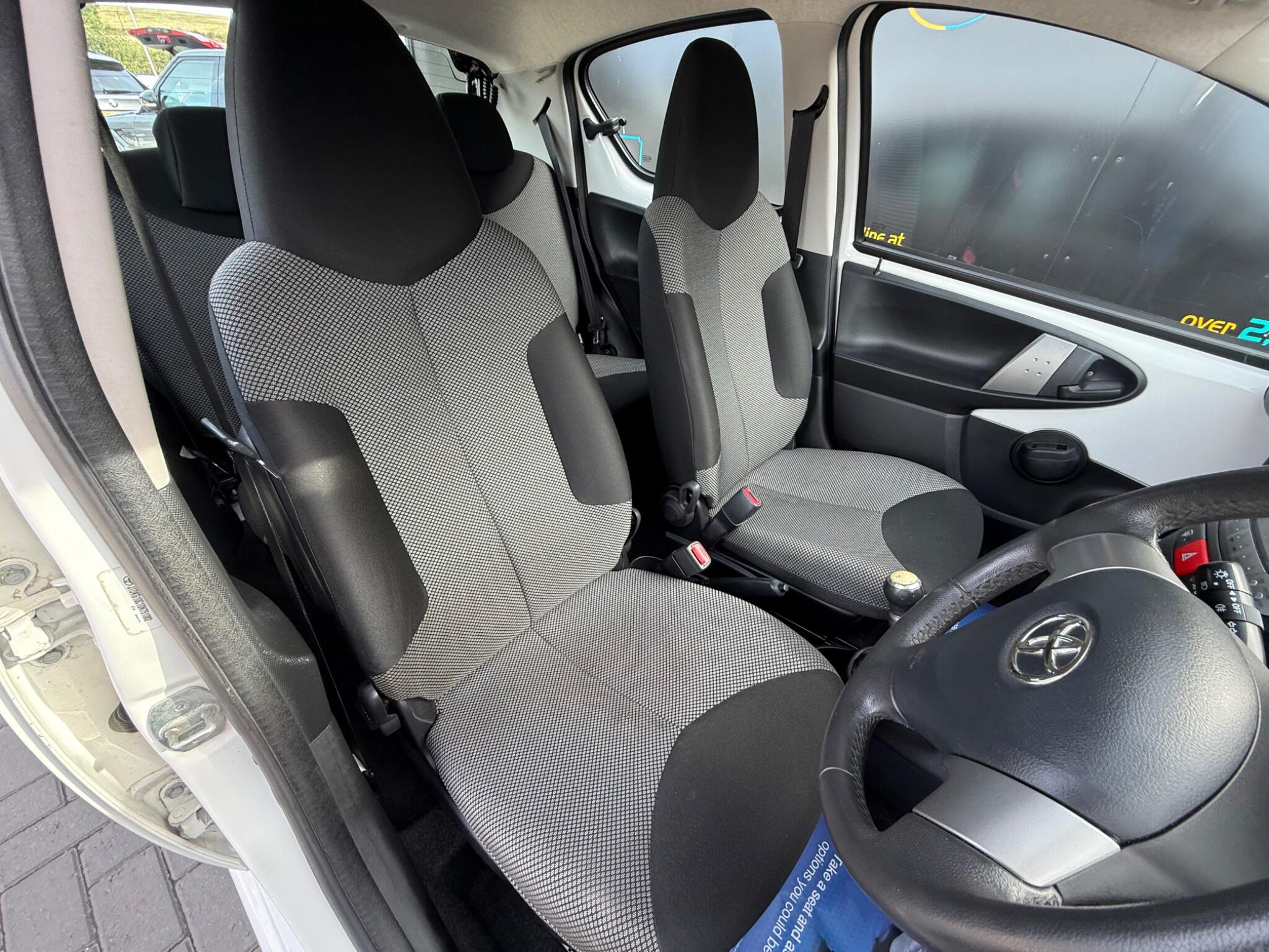 Toyota Aygo view 19
