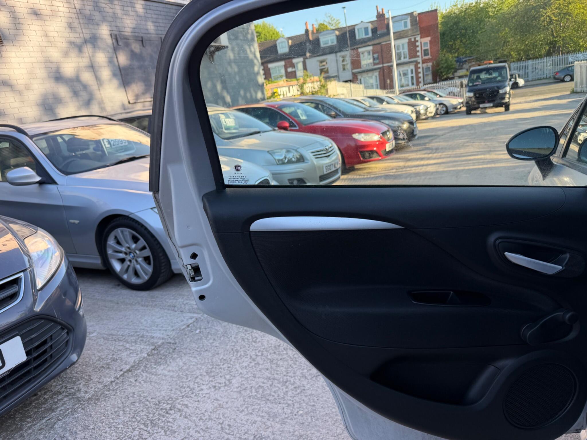 Fiat Punto view 25