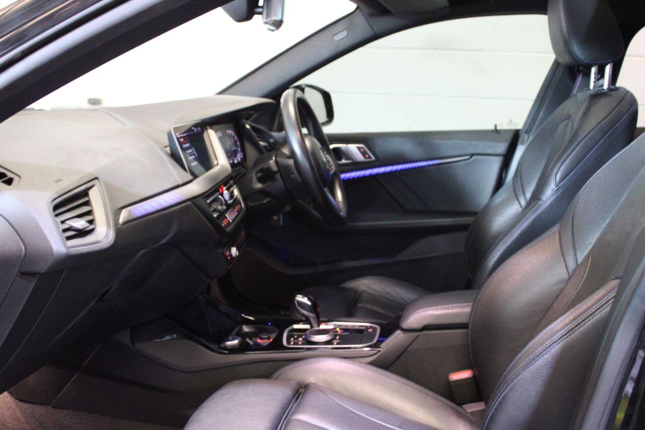 BMW 2 Series view 11