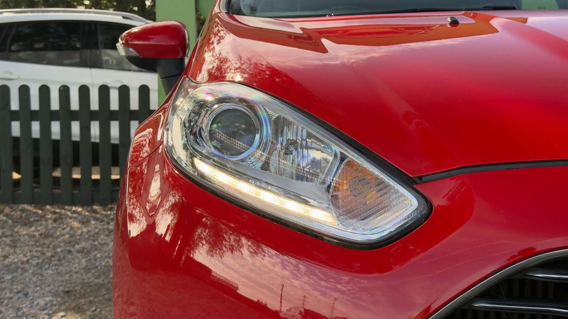 Ford Fiesta view 38