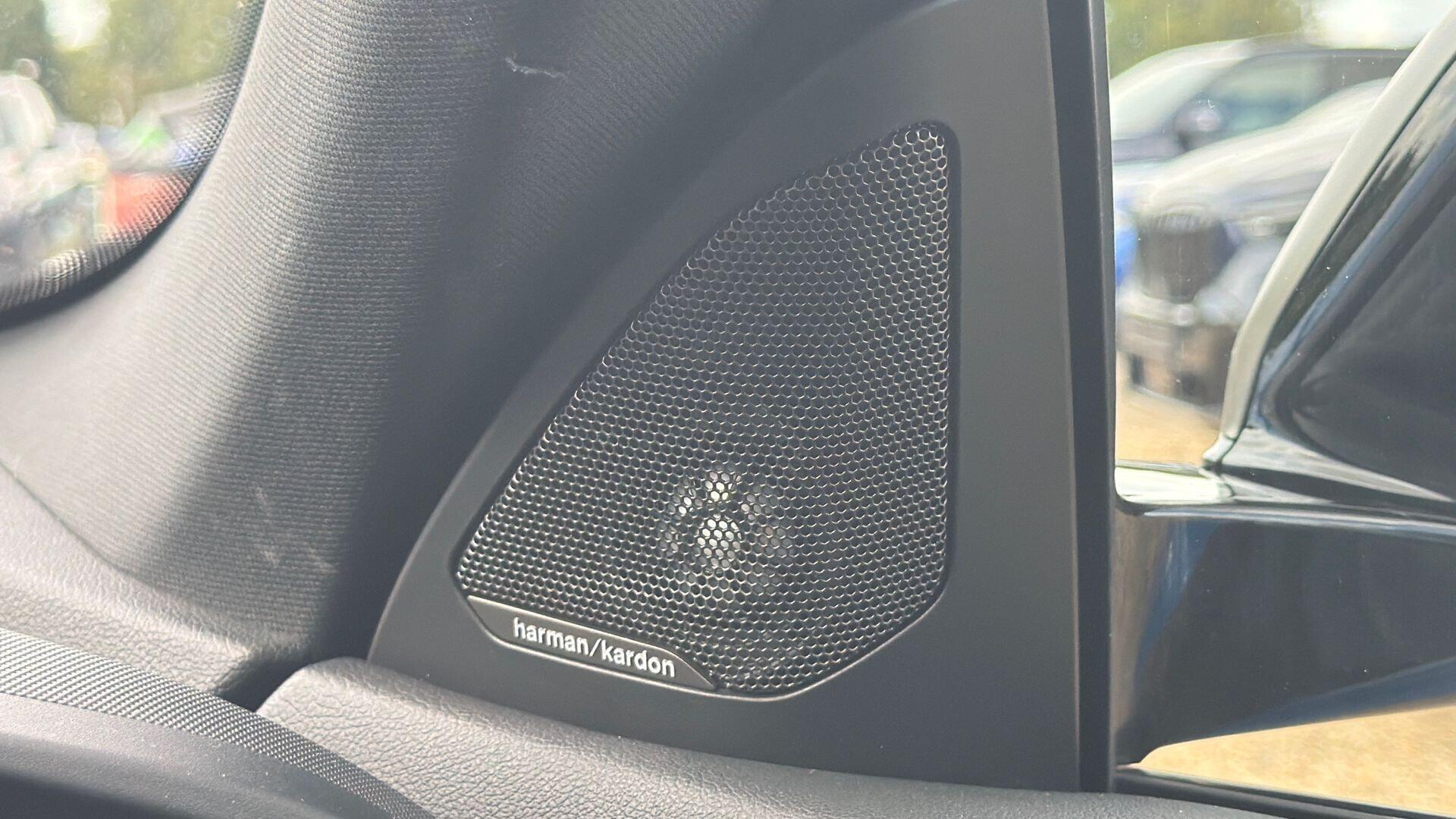 BMW 2 Series view 20