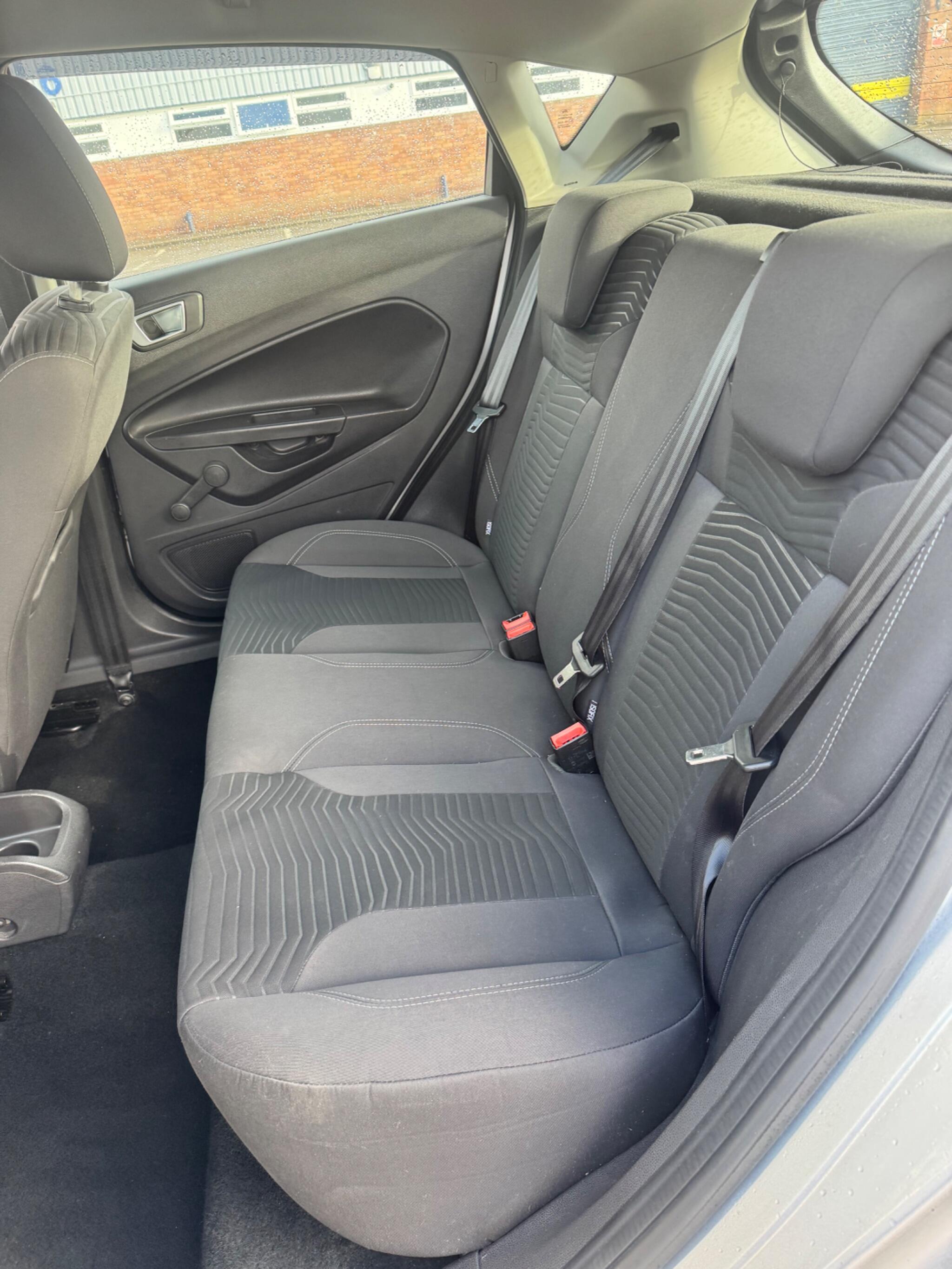 Ford Fiesta view 28