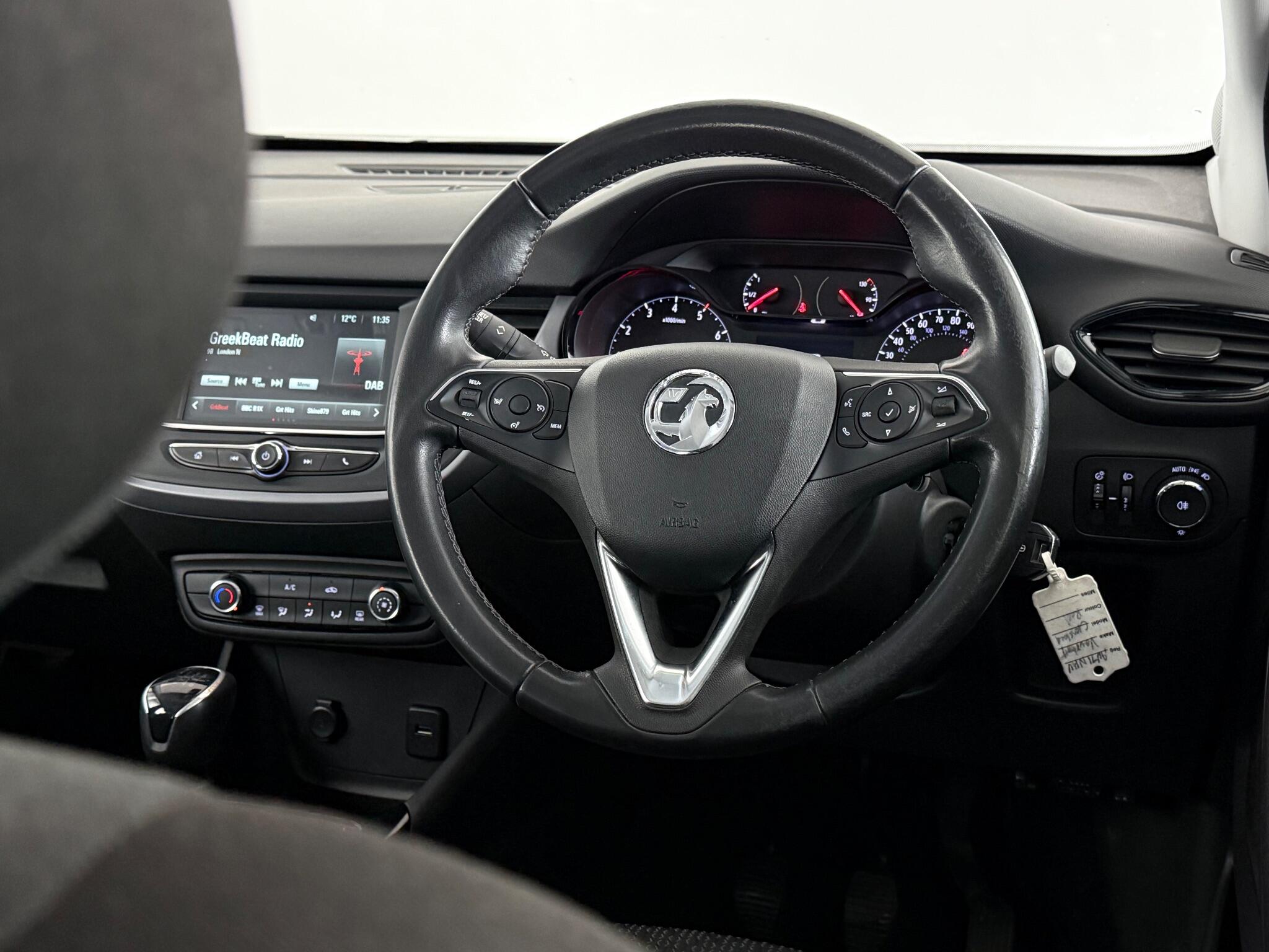 Vauxhall Crossland view 15