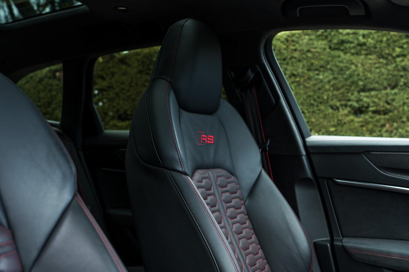 Audi RS6 Avant view 40