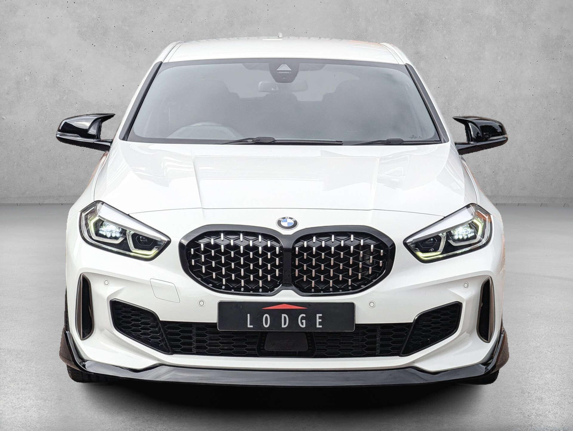 BMW 1 Series view 2