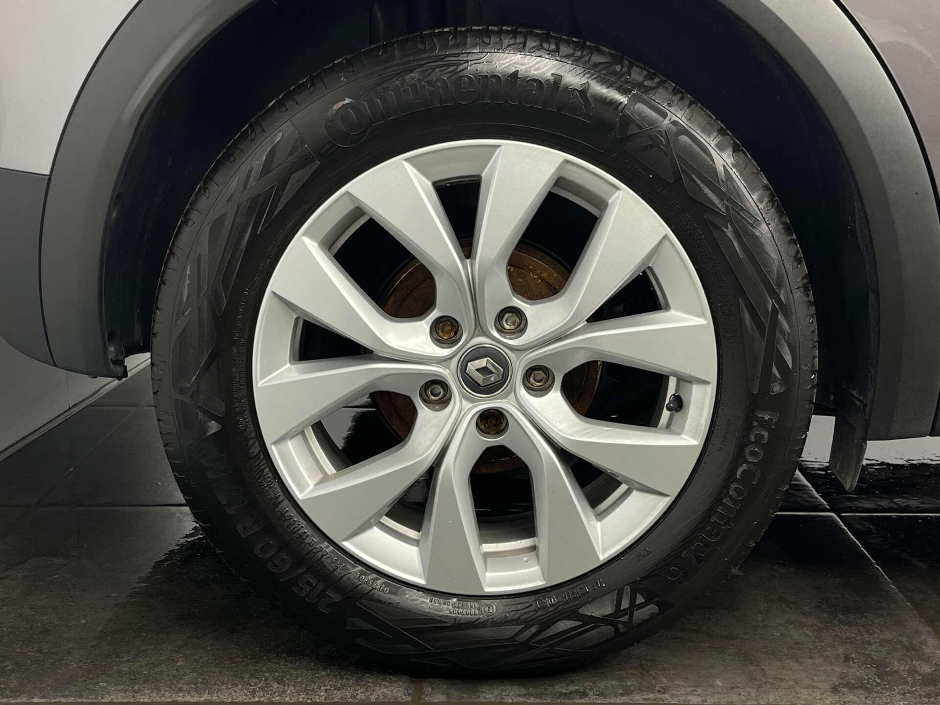 Renault Captur view 25