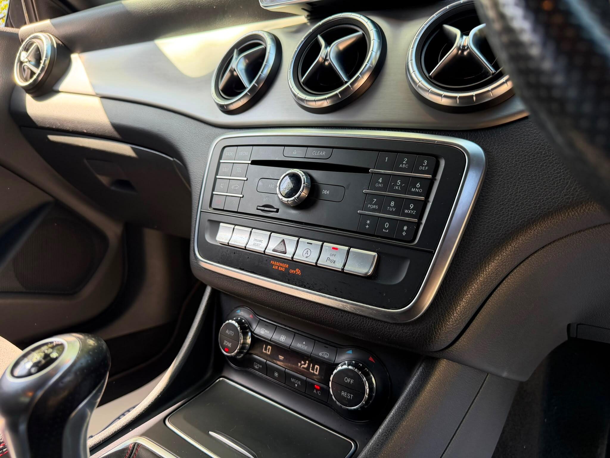 Mercedes-Benz CLA view 22