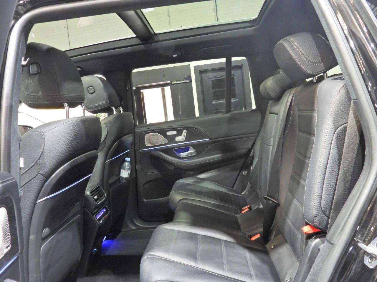 Mercedes-Benz GLS view 23