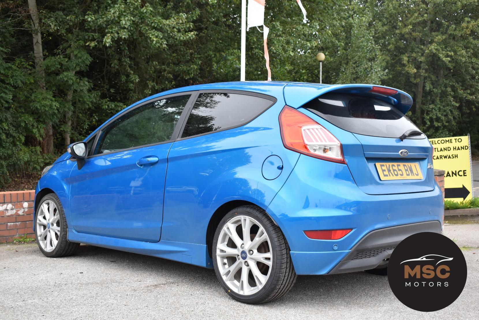 Ford Fiesta view 9