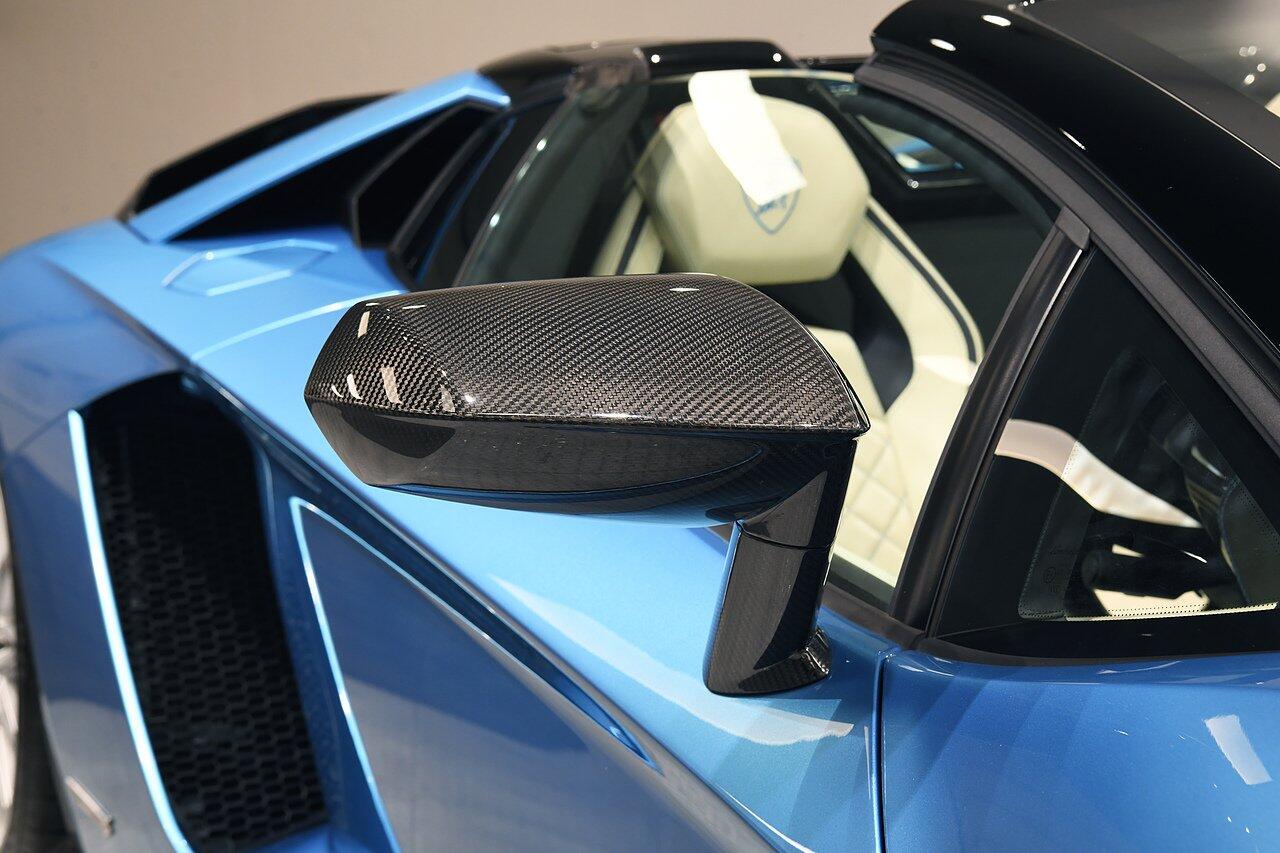Lamborghini Aventador view 42
