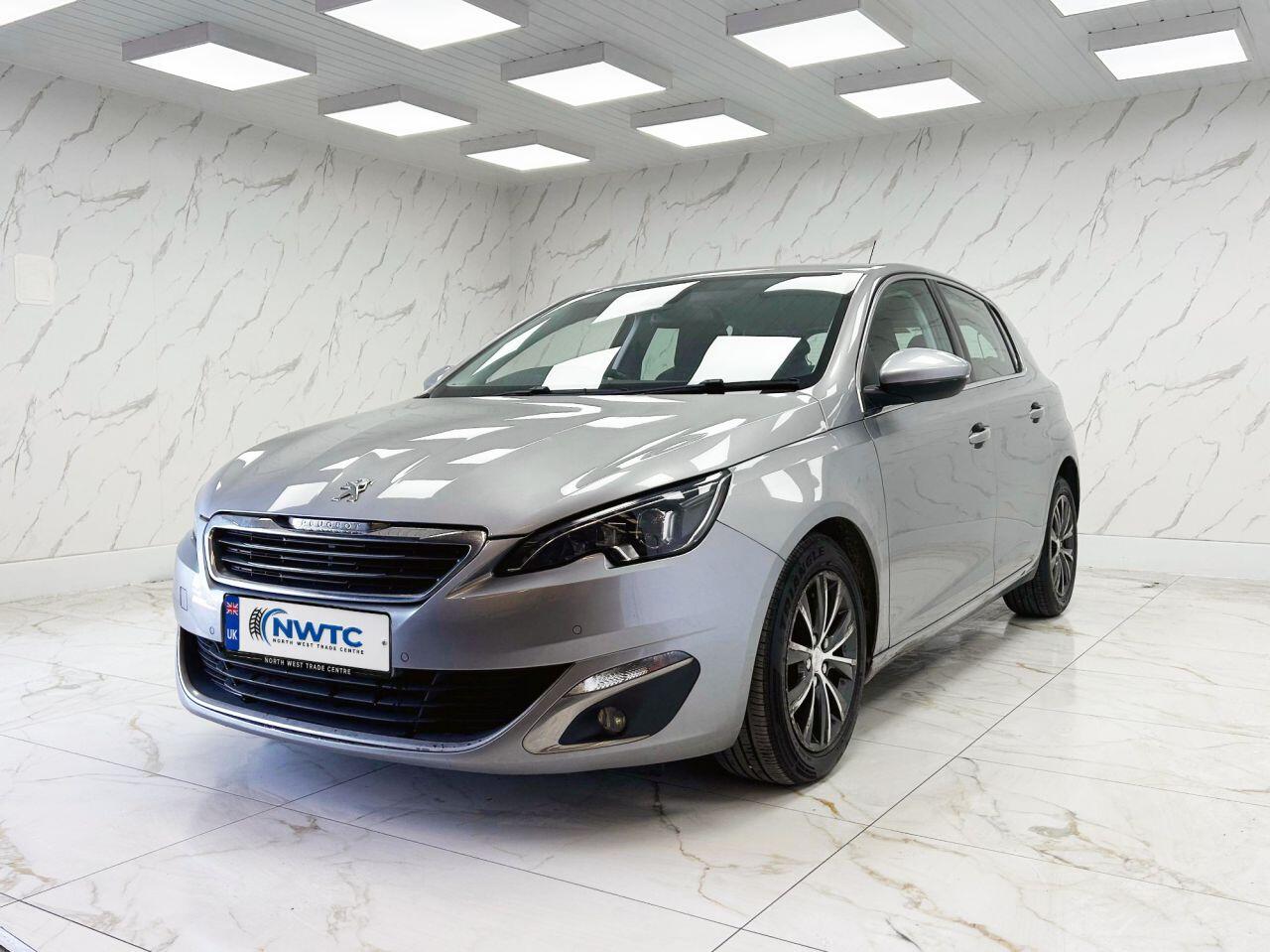 Peugeot 308 view 6