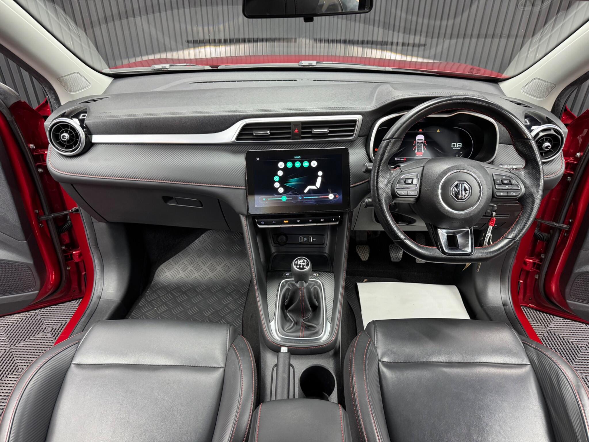 MG ZS view 4