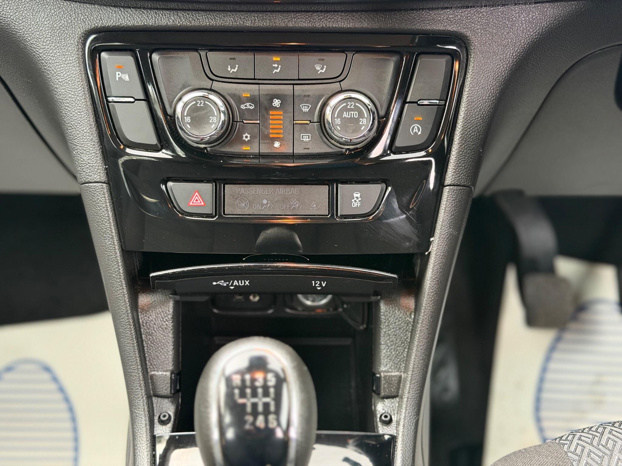Vauxhall Mokka X view 33