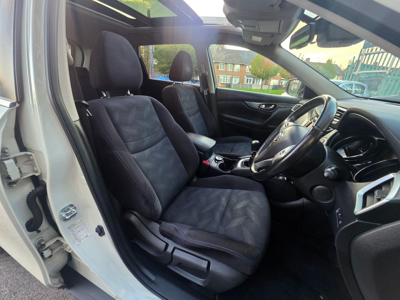 Nissan X-Trail view 8