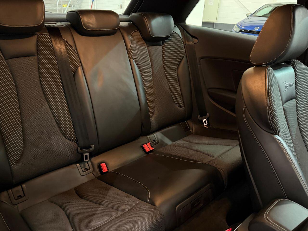 Audi A3 view 24