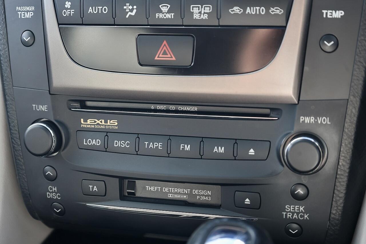 Lexus GS view 17
